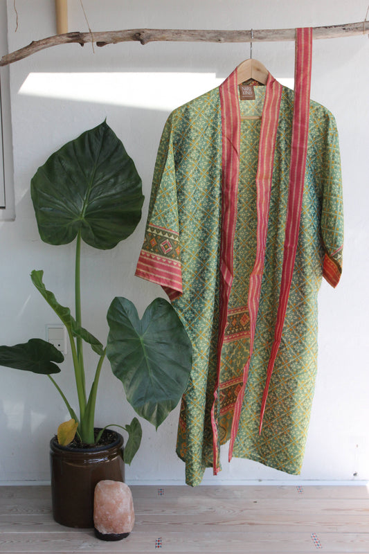 UNIKA Sari Kimono Lang - Padmini